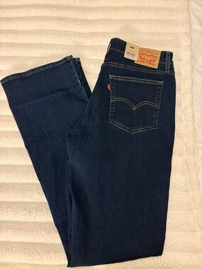 Levi's women’s Dark Indigo Straight Jeans